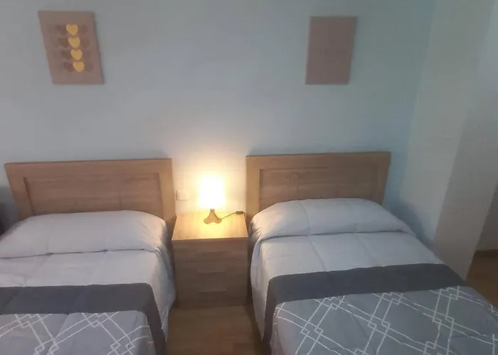 Apartamento Con 3 Dormitorios Y Plaza De Garaje